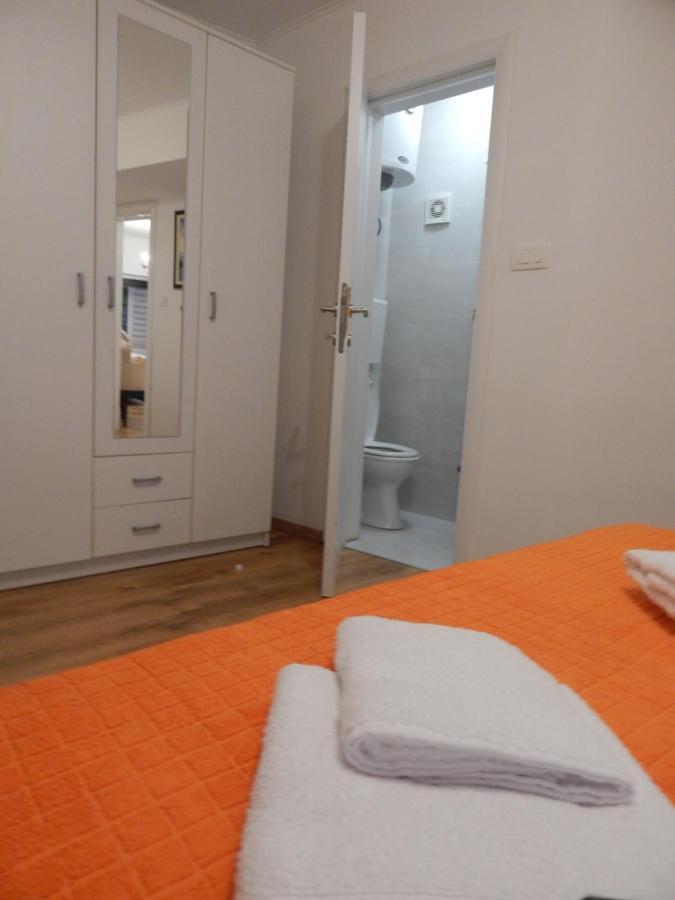 Sveti Stefan- Apartment Dora Bagian luar foto