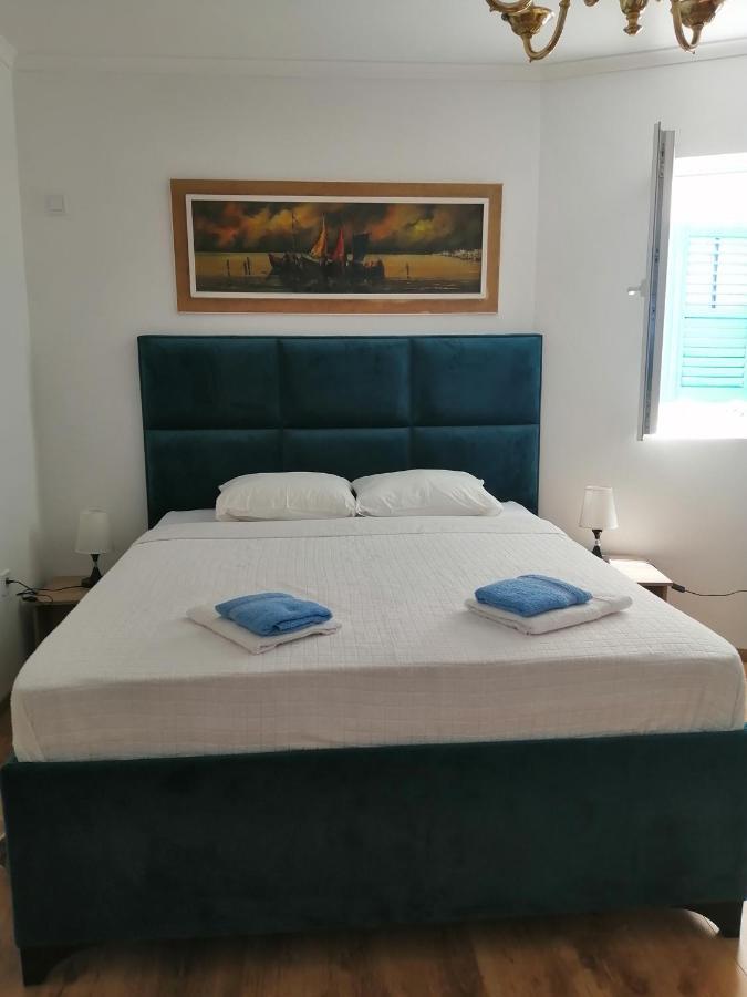 Sveti Stefan- Apartment Dora Bagian luar foto