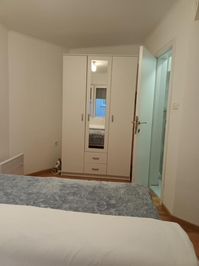 Sveti Stefan- Apartment Dora Bagian luar foto